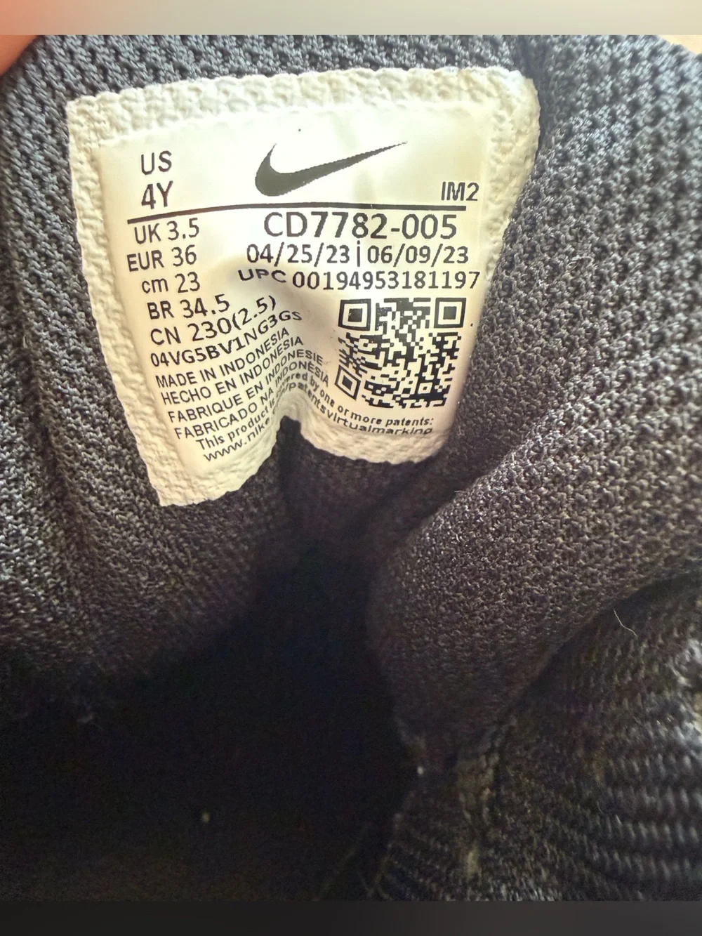 NIKE Girls Court Borough Mid 2